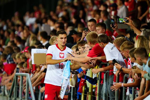 Tomasz Pienko seen during U21, U 21 2027 EURO Qualifying, EM, Europameisterschaft game between national teams of Poland and North Macedonia (Kazimierz Koper Ball Raw Images) Cracow Marshall Pilsudski Cracovia Stadium Poland Copyright: xMaciejxRogowskix kazimierz_koper_poland_macedonia_u21_2526-115