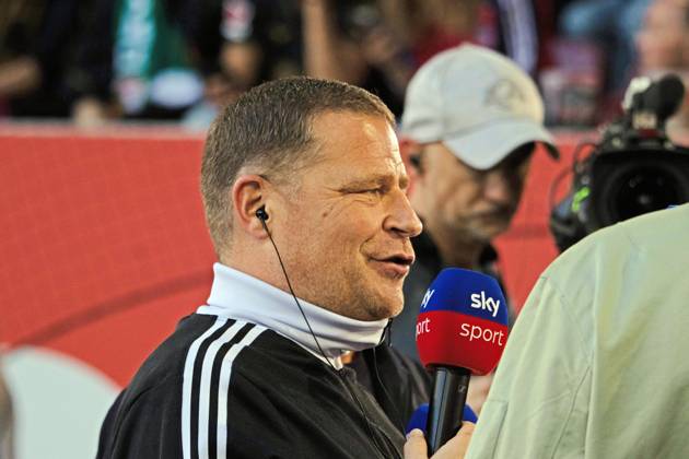 30 08 25 FC Augsburg FC Bayern Munich Germany, Augsburg, 30 08 2025, Football, Bundesliga, FC Augsburg FC Bayern Munich 2 3 Max Eberl Board Member Sport FC Bayern Munich