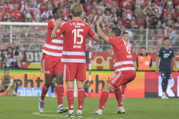 in the picture v l goal, hit, jubilation, goal celebration, joy, enthusiasm, celebrates, after 1 2, Ilyas Ansah 1 FC Union , GER, Berlin, 1 FC Union Berlin vs TSG Hoffenheim, 1 Bundesliga, football, DFB, season 2025 2026, Alte Foersterei, matchday, DFB DFL REGULATIONS PROHIBIT ANY USE OF PHOTOGRAPHS AS IMAGE SEQUENCES AND OR QUASI VIDEO, 13 09 25, Copyright: HMBxMedia UwexKoch