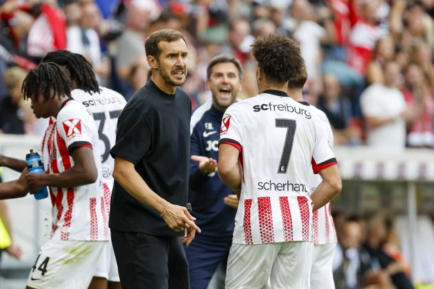 Julian Schuster SC Freiburg, Coach and Derry Scherhant SC Freiburg, 07 , Germany, Football, 1 Bundesliga, Matchday 3, 2025 2026, SC Freiburg vs VfB Stuttgart, 13 09 2025, Europa Park Stadion, Freiburg im Breisgau, Germany Freiburg im Breisgau Europa Park Stadion Baden Württemberg Germany Copyright: xGrantxHubbsx