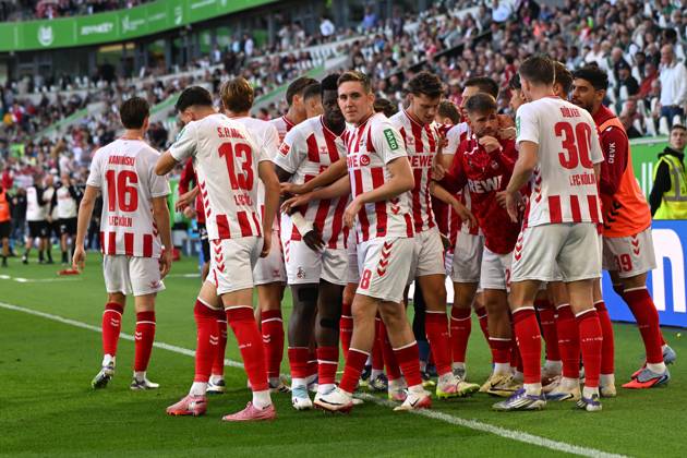 Isak Johannesson 1 FC Koeln celebrates after scoring his team™s second goal with teammates during the Bundesliga match between VfL Wolfsburg and 1 FC Köln, Volkswagen Arena on September 13, 2025 in Wolfsburg, Germany, Germany Photo by Ralf Treese DeFodi Images Isak Johannesson 1 FC Koeln celebrates after scoring his team™s second goal with teammates during the Bundesliga match between VfL Wolfsburg and 1 FC Köln at Volkswagen Arena on September 13, 2025 in Wolfsburg, Germany Photo by Ralf Treese DeFodi Images DFL regulations prohibit any use of photographs as image sequences and or quasi video Photo by Ralf Treese DeFodi Images