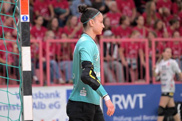 Sara Suba TusSies Metzingen, 77 in goal TusSies Metzingen vs BSV Sachsen Zwickau, Handball, Alsco HBF, 3 League Matchday, Season 2025 2026, 13 09 2025 TusSies Metzingen vs BSV Sachsen Zwickau, Handball, Alsco HBF, 3 League Matchday, Season 2025 2026, 13 09 2025 Tuebingen Copyright: xEibner-Pressefoto TobiasxBaurx EP_TBR