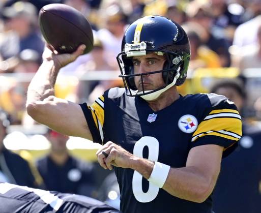 Pittsburgh Steelers quarterback Aaron Rodgers (8) throws in the first quarter of the Pittsburgh Steelers home opener against the Seattle Seahawks at Acrisure Stadium Sunday, September 14, 2025 in Pittsburgh.  PIT2025091409 ARCHIExCARPENTER