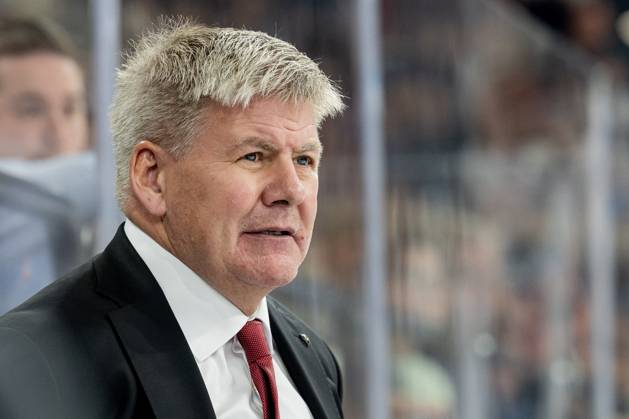 Bill Peters Head Coach, Augsburger Panther Portrait Portraet GER, EHC Red Bull Muenchen vs Augsburger Panther, Ice Hockey, DEL, Matchday 3, Season 2025 2026, 19 09 2025 GER, EHC Red Bull Muenchen vs Augsburger Panther, Ice Hockey, DEL, Matchday 3, Season 2025 2026, 19 09 2025 Muenchen Copyright: xEibner-Pressefoto HeikexFeinerx EP_HFR