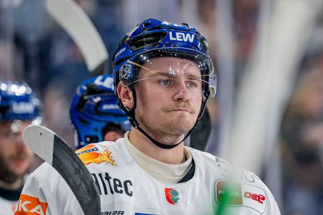 Alexander Blank Augsburger Panther, 26 Portrait Portraet GER, EHC Red Bull Muenchen vs Augsburger Panther, Ice Hockey, DEL, Matchday 3, Season 2025 2026, 19 09 2025 GER, EHC Red Bull Muenchen vs Augsburger Panther, Ice Hockey, DEL, Matchday 3, Season 2025 2026, 19 09 2025 Muenchen Copyright: xEibner-Pressefoto HeikexFeinerx EP_HFR