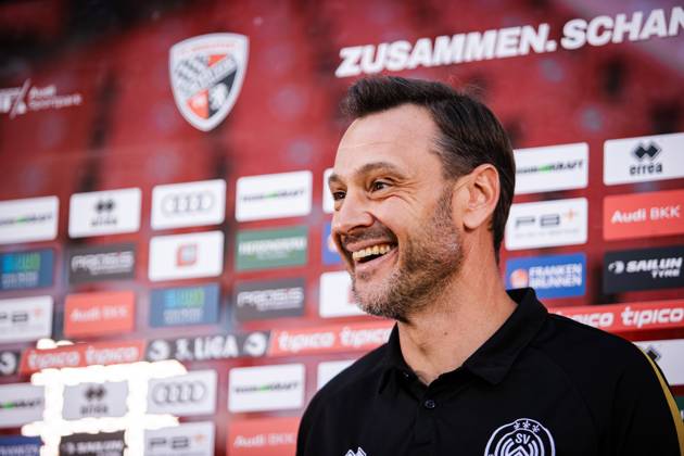 Football 3 Liga FC Ingolstadt 04 SV Wehen Wiesbaden 20 09 25, Coach Nils Döring SVWW
