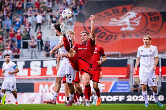Soccer 3 Liga FC Ingolstadt 04 SV Wehen Wiesbaden 20 09 25, Nikolas Agrafiotis SVWW , Simon Lorenz Ingolstadt ,