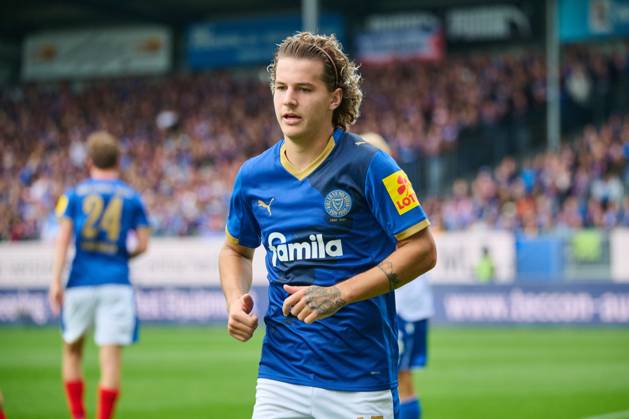 21 09 2025, Football, Men, 2 BL Bundesliga , Season 2025 2026, Holstein Kiel Karlsruher SC, 6 Matchday John Tolkin Kiel, Holstein Stadion Holstein Stadion Schleswig Holstein Germany