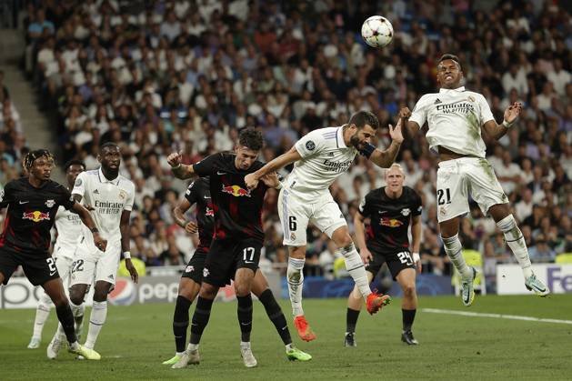 Real Madrid v RB Leipzig - UEFA Champions League MADRID, SPAIN - SEPTEMBER 14: Rodrygo (R) of Real Madrid in action during the UEFA Champions League Group F soccer match between Real Madrid and RB Leipzig at Santiago Bernabeu Stadium in Madrid, Spain on September 14, 2022. Madrid Spain. Editorial use only. Please get in touch for any other usage. Copyright: x2025xAnadoluxBurakxAkbulutx