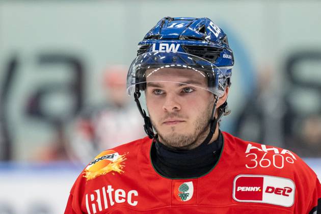Donald D J Busdeker Augsburger Panther, 14 Portrait Portraet GER, Augsburger Panther vs Koelner Haie, Ice Hockey, DEL, Matchday 5, Season 2025 2026, 26 09 2025 GER, Augsburger Panther vs Koelner Haie, Ice Hockey, DEL, Matchday 5, Season 2025 2026, 26 09 2025 Augsburg Copyright: xEibner-Pressefoto HeikexFeinerx EP_HFR