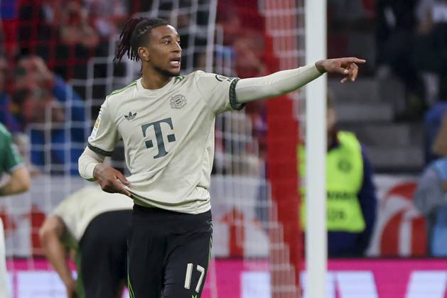Michael Olise (FC Bayern Muenchen) gestikuliert, Bundesliga, FC Bayern München v SV Werder Bremen, Allianz Arena am 26. September 2025 in München, Deutschland. (Foto von Marco Steinbrenner DeFodi Images) Michael Olise (FC Bayern Muenchen) gestures, Bundesliga, FC Bayern München v SV Werder Bremen, Allianz Arena, September 26, 2025 in München, Germany. (Photo by Marco Steinbrenner DeFodi Images) DFL regulations prohibit any use of photographs as image sequences and or quasi-video. Michael Olise FC Bayern Muenchen gestures, Bundesliga, FC Bayern München v SV Werder Bremen, Allianz Arena on September 26, 2025 in Munich, Germany Photo by Marco Steinbrenner DeFodi Images Michael Olise FC Bayern Muenchen gestures, Bundesliga, FC Bayern München v SV Werder Bremen, Allianz Arena, September 26, 2025 in Munich, Germany Photo by Marco Steinbrenner DeFodi Images DFL regulations prohibit any use of photographs as image sequences and or quasi video