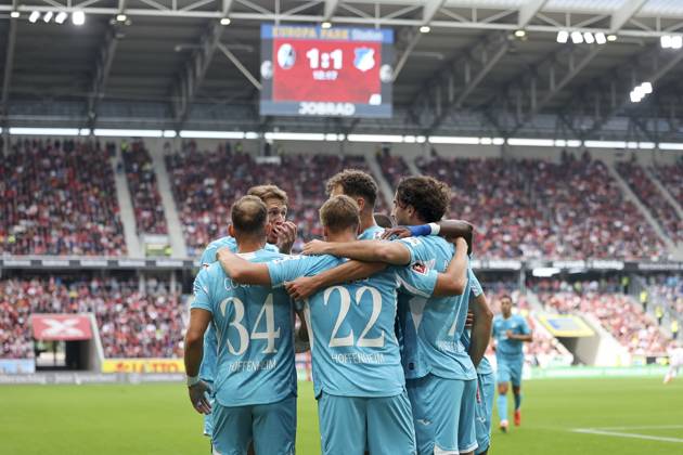 Goal celebration TSG Hoffenheim at 1 1 by Fisnik Asllani TSG Hoffenheim, 11 , Germany, Soccer, 1 Bundesliga, Matchday 5, 2025 2026, SC Freiburg vs TSG 1899 Hoffenheim, 28 09 2025, Europa Park Stadion, Freiburg im Breisgau, Germany Freiburg im Breisgau Europa Park Stadion Baden Württemberg Germany Copyright: xGrantxHubbsx