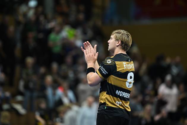 Viktor Petersen Norberg HC Elbflorenz 2006, 8 HC Elbflorenz 2006 vs VfL Luebeck Schwartau, 2 Handball Bundesliga Herren, Spielzeit 2025 2026, 26 09 2025 HC Elbflorenz 2006 vs VfL Luebeck Schwartau, 2 Handball Bundesliga Herren, Spielzeit 2025 2026, 26 09 2025 Dresden Copyright: xEibner-Pressefoto xHoepnerx EP_PHR