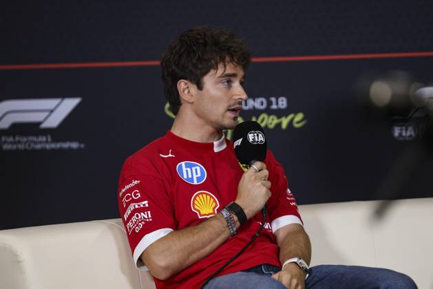 F1 - SINGAPORE GRAND PRIX 2025 LECLERC Charles (mco), Scuderia Ferrari SF-25, portrait press conference, PK, Pressekonferenz during the 2025 Formula 1 Singapore Grand Prix, 18th round of the 2025 FIA Formula One World Championship, WM, Weltmeisterschaft from October 3 to 5, 2025 on the Marina Bay Street Circuit, in Singapore - SingaporeSingapore  Copyright: xXavixBonillax