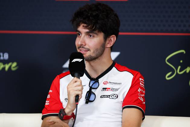 F1 - SINGAPORE GRAND PRIX 2025 OCON Esteban (fra), Haas F1 Team VF-25, portrait press conference, PK, Pressekonferenz during the 2025 Formula 1 Singapore Grand Prix, 18th round of the 2025 FIA Formula One World Championship, WM, Weltmeisterschaft from October 3 to 5, 2025 on the Marina Bay Street Circuit, in Singapore - SingaporeSingapore  Copyright: xEricxAlonsox