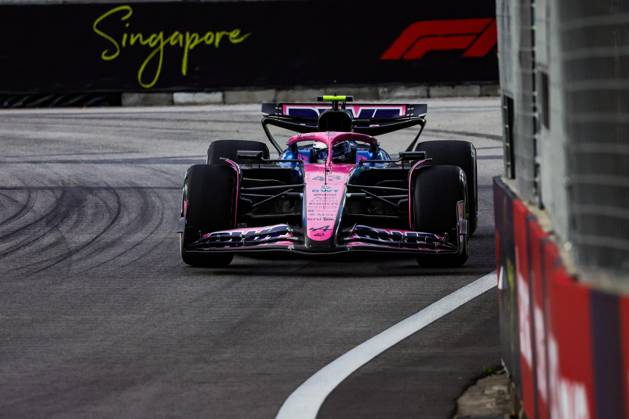 F1 - SINGAPORE GRAND PRIX 2025 43 COLAPINTO Franco (arg), Alpine F1 Team A525, action during the 2025 Formula 1 Singapore Grand Prix, 18th round of the 2025 FIA Formula One World Championship, WM, Weltmeisterschaft from October 3 to 5, 2025 on the Marina Bay Street Circuit, in Singapore - SingaporeSingapore  Copyright: xFLORENTxGOODENx