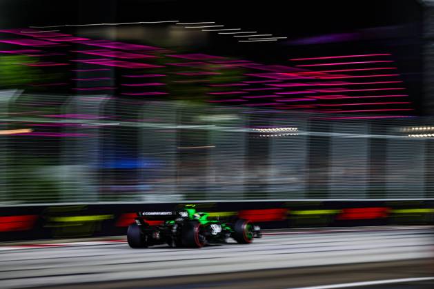 F1 - SINGAPORE GRAND PRIX 2025 05 BORTOLETO Gabriel (bra), Stake F1 Team Kick C45, action during the 2025 Formula 1 Singapore Grand Prix, 18th round of the 2025 FIA Formula One World Championship, WM, Weltmeisterschaft from October 3 to 5, 2025 on the Marina Bay Street Circuit, in Singapore - SingaporeSingapore  Copyright: xFLORENTxGOODENx