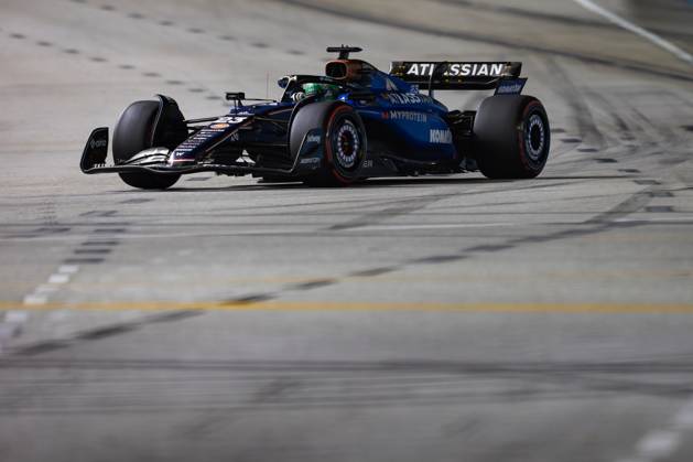 F1 - SINGAPORE GRAND PRIX 2025 23 ALBON Alexander (tha), Williams Racing FW47, action during the 2025 Formula 1 Singapore Grand Prix, 18th round of the 2025 FIA Formula One World Championship, WM, Weltmeisterschaft from October 3 to 5, 2025 on the Marina Bay Street Circuit, in Singapore - SingaporeSingapore  Copyright: xDPPIx