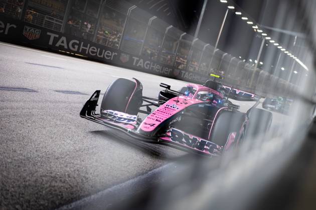 F1 - SINGAPORE GRAND PRIX 2025 43 COLAPINTO Franco (arg), Alpine F1 Team A525, action during the 2025 Formula 1 Singapore Grand Prix, 18th round of the 2025 FIA Formula One World Championship, WM, Weltmeisterschaft from October 3 to 5, 2025 on the Marina Bay Street Circuit, in Singapore - SingaporeSingapore  Copyright: xDPPIx