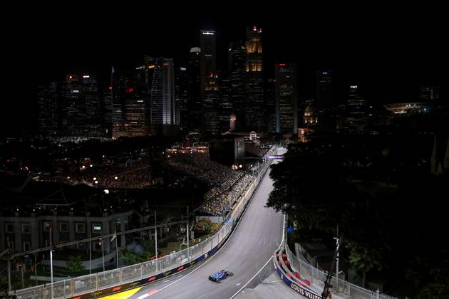 F1 - SINGAPORE GRAND PRIX 2025 55 SAINZ Carlos (spa), Williams Racing FW47, action during the 2025 Formula 1 Singapore Grand Prix, 18th round of the 2025 FIA Formula One World Championship, WM, Weltmeisterschaft from October 3 to 5, 2025 on the Marina Bay Street Circuit, in Singapore - SingaporeSingapore Copyright: xEricxAlonsox