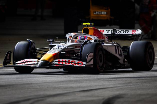 Marina Bay Street Circuit, Singapore, Singapore. 3.October.2025; Liam Lawson of New Zealand and Oracle Red Bull Racing during Free Practice 2 Formula One Singapore Grand Prix aflo_305775292