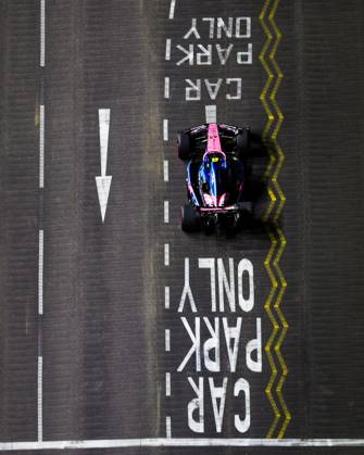 F1 - SINGAPORE GRAND PRIX 2025 43 COLAPINTO Franco (arg), Alpine F1 Team A525, action during the 2025 Formula 1 Singapore Grand Prix, 18th round of the 2025 FIA Formula One World Championship, WM, Weltmeisterschaft from October 3 to 5, 2025 on the Marina Bay Street Circuit, in Singapore - SingaporeSingapore  Copyright: xFLORENTxGOODENx