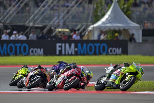 MOTO - MOTO GP - GRAND PRIX OF INDONESIA 2026 21 MORBIDELLI Franco (ita), Pertamina Enduro VR46 Racing Team, Ducati Desmosedici GP24, action with 36 MIR Joan (spa), Honda Team, Honda RC213V during the 2025 MotoGP Pertamina Grand Prix of Indonesia on the Mandalika circuit from October 3 to 5, At West Nusa Tenggara, Indonesia - West Nusa TenggaraIndonesia Copyright: xGIGIxSOLDANOx