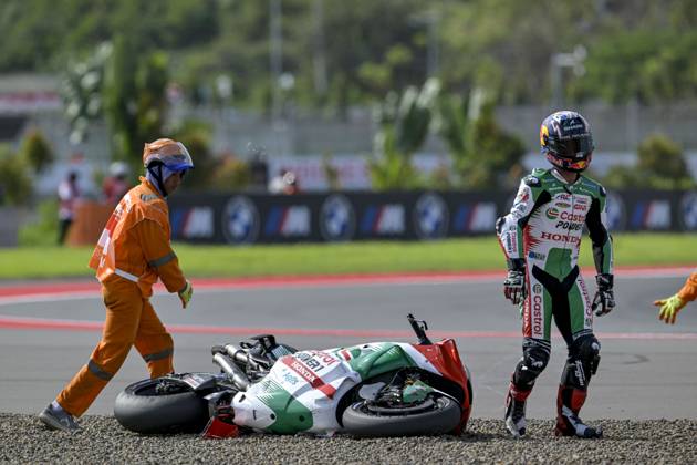 MOTO - MOTO GP - GRAND PRIX OF INDONESIA 2026 05 ZARCO Johann (fra), LCR Honda Castrol, Honda RC213V, action, accident, crash during the 2025 MotoGP Pertamina Grand Prix of Indonesia on the Mandalika circuit from October 3 to 5, At West Nusa Tenggara, Indonesia - West Nusa TenggaraIndonesia Copyright: xGIGIxSOLDANOx