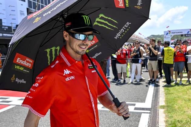 MOTO - MOTO GP - GRAND PRIX OF INDONESIA 2026 DI GIANNANTONIO Fabio, Pertamina Enduro VR46 Racing Team, Ducati Desmosedici GP25, portrait during the 2025 MotoGP Pertamina Grand Prix of Indonesia on the Mandalika circuit from October 3 to 5, At West Nusa Tenggara, Indonesia - West Nusa TenggaraIndonesia Copyright: xGIGIxSOLDANOx