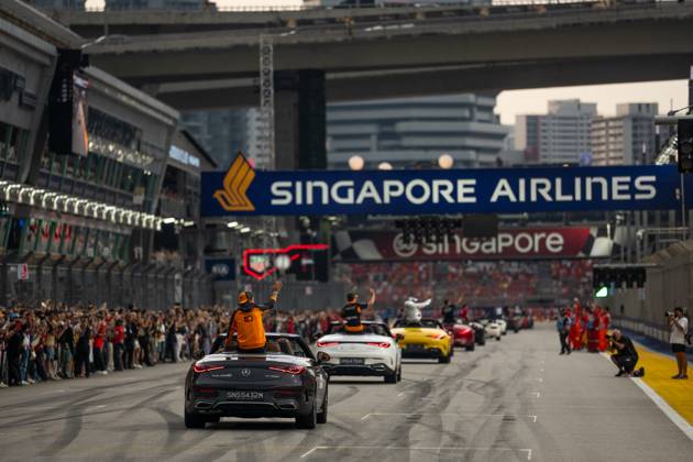 F1 Singapore Grand Prix 2025 Drivers parade on Sunday during Formula 1 Singapore Airlines Singapore Grand Prix 2025 at the Marina Bay Street Circuit on October 5, 2025 Photo by Antoine Lapeyre ABACAPRESS.COM Singapore Singapore Copyright: xLapeyrexAntoine ABACAx