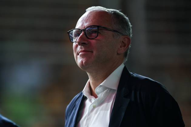 F1 - SINGAPORE GRAND PRIX 2025 DOMENICALI Stefano (ita), Chairman and CEO Formula One Group FOG, portrait during the 2025 Formula 1 Singapore Grand Prix, 18th round of the 2025 FIA Formula One World Championship, WM, Weltmeisterschaft from October 3 to 5, 2025 on the Marina Bay Street Circuit, in Singapore - SingaporeSingapore Copyright: xEricxAlonsox