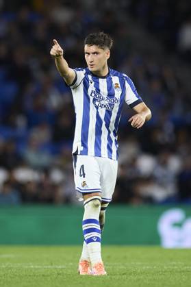October 5, 2025, San Sebastian, Guipuzcoa, SPAIN: Jon Gorrotxategi Etxaniz of Real Sociedad reacts during the LaLiga EA Sports match between Real Sociedad and Rayo Vallecano at Anoeta on October 5, 2025, in San Sebastian, Spain. San Sebastian SPAIN - ZUMAa181 20251005_zaa_a181_277 Copyright: xRicardoxLarreinax