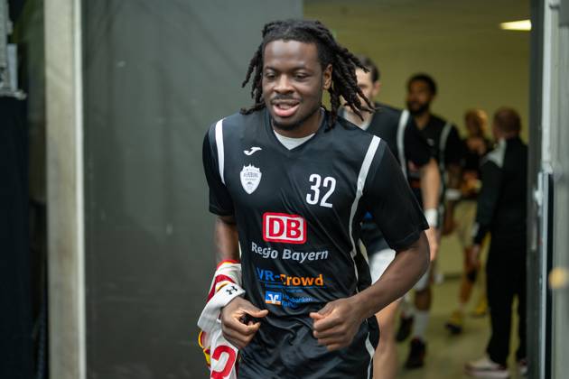 Charles Thompson Fitness First Wuerzburg Baskets, 32 , GER, MHP Riesen Ludwigsburg vs Fitness First Wuerzburg Baskets, easycredit BBL, Basketball, Bundesliga, Matchday 3, Season 2025 2026, 05 10 2025, GER, MHP Riesen Ludwigsburg vs Fitness First Wuerzburg Baskets, easycredit BBL, Basketball, Bundesliga, Matchday 3, Season 2025 2026, 05 10 2025 Ludwigsburg Copyright: xEibner-Pressefoto SaschaxWaltherx EP_EER