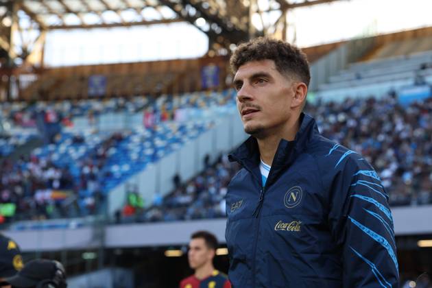 Napoli™s Giovanni Di Lorenzo during the Serie A soccer match between Napoli and Genoa at the Diego Armando Maradona Stadium in Naples, southern italy - Sunday , October 05 , 2025. - Soccer . Copyright: xAlessandroxGarofalo LaPressex