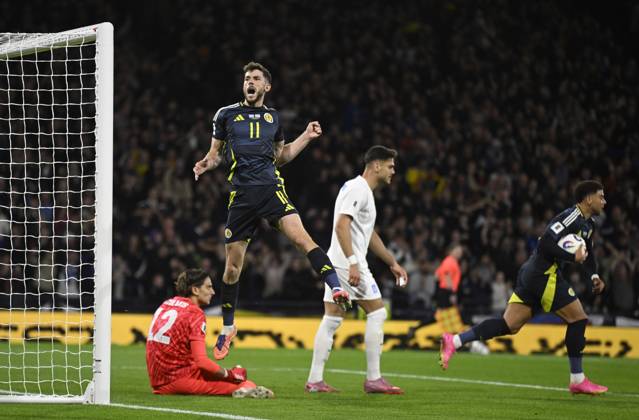 Glasgow, Scotland, 9th October 2025. Ryan Christie of Scotland scores the equaliser during the Scotland vs Greece FIFA World Cup, WM, Weltmeisterschaft, Fussball European Qualifying match at Hampden Park, Glasgow. Picture credit should read: Neil Hanna Sportimage EDITORIAL USE ONLY. No use with unauthorised audio, video, data, fixture lists, club league logos or live services. Online in-match use limited to 120 images, no video emulation. No use in betting, games or single club league player publications. SPI_053_NH_Scotland_Greece SPI-4206-0053
