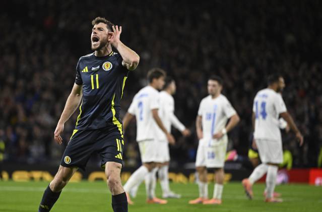 Glasgow, Scotland, 9th October 2025. Ryan Christie of Scotland scores the equaliser during the Scotland vs Greece FIFA World Cup, WM, Weltmeisterschaft, Fussball European Qualifying match at Hampden Park, Glasgow. Picture credit should read: Neil Hanna Sportimage EDITORIAL USE ONLY. No use with unauthorised audio, video, data, fixture lists, club league logos or live services. Online in-match use limited to 120 images, no video emulation. No use in betting, games or single club league player publications. SPI_057_NH_Scotland_Greece SPI-4206-0057