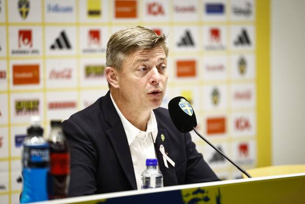STOCKHOLM, SWEDEN 20251010 Swedish national team captain Jon Dahl Tomasson during a press conference after Friday s World Cup qualifying soccer match between Sweden and Switzerland at Strawberry Arena, October 10, 2025 in Stockholm, Sweden STOCKHOLM SWEDEN x60160x  Copyright: xStefanxJerrevang TTx WORLD CUP QUALIFYING SWEDEN-SWITTER