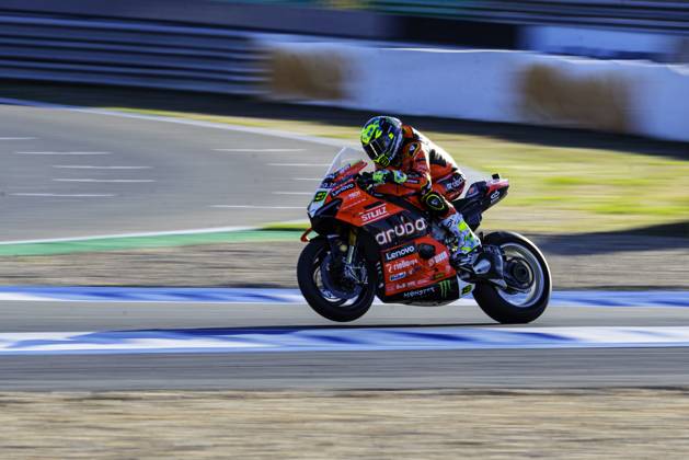 October 11, 2025, Cascais, Lisbon, Portugal: Alvaro Bautista in action during the WorldSBK Championship Free Practice 3 at the Estoril Circuit, Portugal, on October 11, 2025. Cascais Portugal - ZUMAr200 20251011_zsp_r200_007 Copyright: xNunoxReisinhox