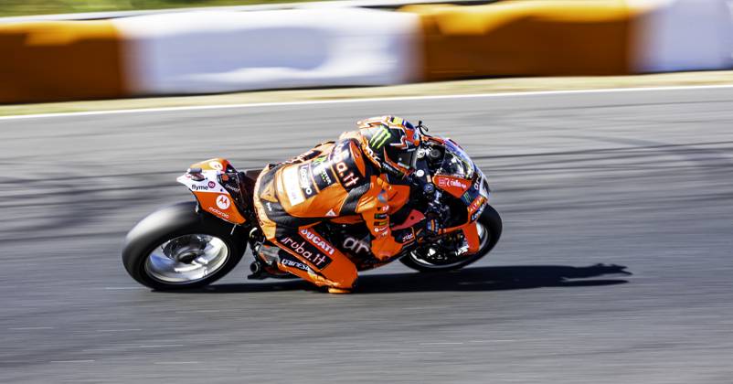 October 11, 2025, Cascais, Lisbon, Portugal: Nicolo Bulega in action during the WorldSBK Championship Tissot Superpole at the Estoril Circuit, Portugal, on October 11, 2025. Cascais Portugal - ZUMAr200 20251011_zsp_r200_029 Copyright: xNunoxReisinhox