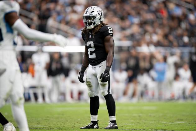 October 12, 2025, Las Vegas, Nevada, USA: Las Vegas Raiders 2 ASHTON JEATY (RB) in the field during 2025 NFL, American Football Herren, USA Season week 6 at the Allegiant Stadium in Las Vegas. Las Vegas USA - ZUMAo117 20251012_zsp_o117_051 Copyright: xMikaelxOnax