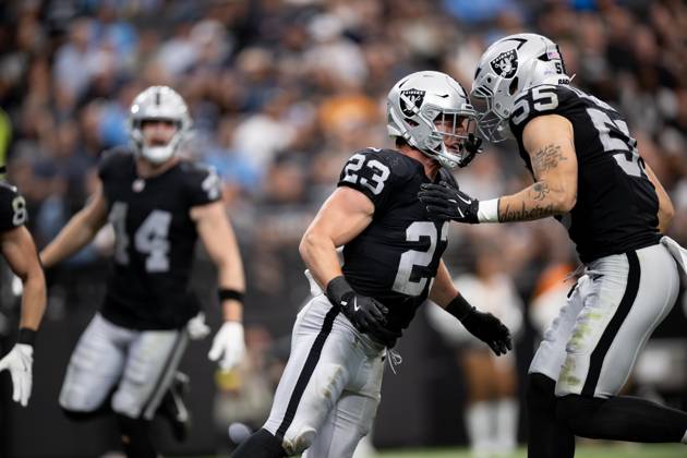 October 12, 2025, Las Vegas, Nevada, USA: Las Vegas Raiders came away with a 20-10 victory over Tennessee Titans during 2025 NFL, American Football Herren, USA Season week 6 at the Allegiant Stadium in Las Vegas. Las Vegas USA - ZUMAo117 20251012_zsp_o117_057 Copyright: xMikaelxOnax