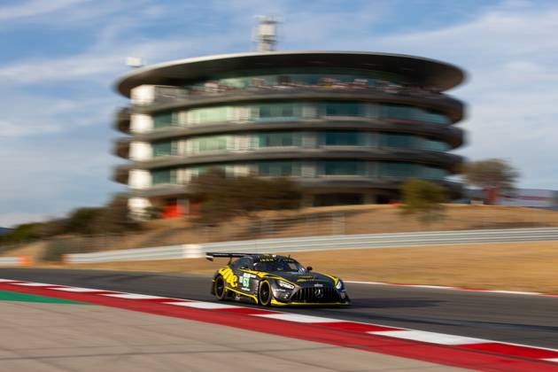 AUTO - ELMS - 4 HOURS OF PORTIMAO 2025 63 BERRY Martin (sgp), HANAFIN Lorcan (gbr), SCHILLER Fabian (gbr), Iron Lynx, Mercedes-AMG GT3 Evo, LMGT3, action during the 4 Hours of Portimao, 6th round of the 2025 European Le Mans Series on the Autodromo Internacional do Algarve from October 16 to 18, 2025 in Portimao, Portugal - Copyright: xJoaoxFilipex