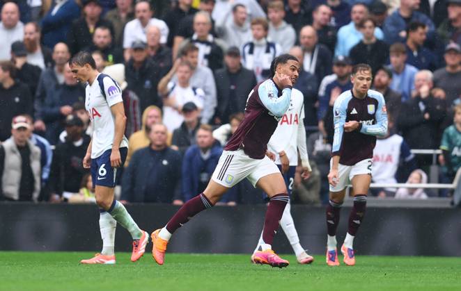 London, England, 19th October 2025. Morgan Rogers of Aston Villa celebrates after scoring to make it 1-1 during the Tottenham Hotspur vs Aston Villa Premier League match at the Tottenham Hotspur Stadium, London. Picture credit should read: Paul Terry Sportimage EDITORIAL USE ONLY. No use with unauthorised audio, video, data, fixture lists, club league logos or live services. Online in-match use limited to 120 images, no video emulation. No use in betting, games or single club league player publications. SPI_021_PT_Tottenham_Villa SPI-4223-0021