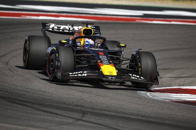 F1 - UNITED STATES GRAND PRIX 2025 01 VERSTAPPEN Max (nld), Red Bull Racing RB21, action during the 2025 Formula 1 United States Grand Prix, 19th round of the 2025 FIA Formula One World Championship, WM, Weltmeisterschaft from October 17 to 19, 2025 on the Circuit of the Americas, in Austin, Texas, United States of America - AustinUnited States Copyright: xXavixBonillax