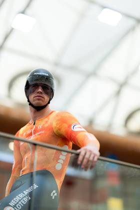 2025 Tissot UCI Track World Championships Picture by Alex Whitehead SWpix.com - 20 10 2025 - Cycling - 2025 Tissot UCI Track World Championships - Velodromo PenalolÃ n, Santiago, Chile - Training - Harrie Lavreysen of the Netherlands. Santiago Velodromo Parque PenalolÃ n Chile Copyright: x xSWpix.comx(t axPhotographyxHubxLtd)xAlexxWhitehead SWpix.comx SWP-3030-10343