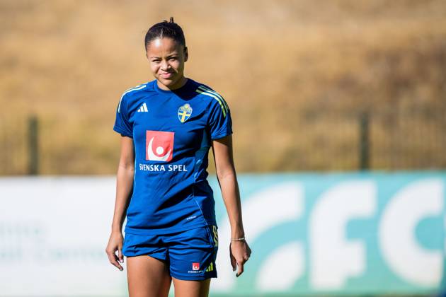 251022 Felicia Schröder of the Swedish women s national football team on October 22, 2025 in Benahavis Photo Ludvig Thunman BILDBYRAN code LT LT0733 fotboll football soccer fotball träning practice training sverige sweden dam bbeng Copyright: LUDVIGxTHUNMAN BB251022LT035