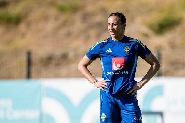 251022 Rosa Kafaji of the Swedish women s national football team on October 22, 2025 in Benahavis Photo Ludvig Thunman BILDBYRAN code LT LT0733 fotboll football soccer fotball träning practice training sverige sweden dam bbeng  Copyright: LUDVIGxTHUNMAN BB251022LT037
