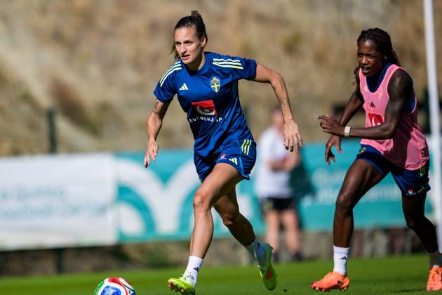 251022 Nathalie Björn of the Swedish women s national football team at a training session on October 22, 2025 in Benahavis Photo Ludvig Thunman BILDBYRAN code LT LT0733 fotboll football soccer fotball träning practice training sverige sweden dam bbeng Copyright: LUDVIGxTHUNMAN BB251022LT067