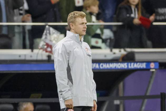 Jonathan Burkardt Eintracht Frankfurt, 09 warming up before the start of the match , Germany, UEFA Champions League, Matchday 3, 2025 2026, Eintracht Frankfurt vs Liverpool FC, 22 10 2025, Frankfurt Stadion, Frankfurt, Germany Frankfurt Frankfurt Stadion Hessen Germany Copyright: xGrantxHubbsx