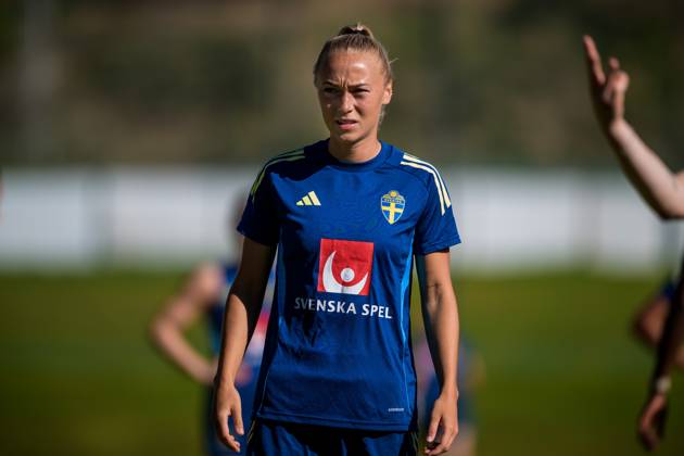 251023 Hanna Bennison of the Swedish women s national football team at a training session on October 23, 2025 in Benahavis Photo Ludvig Thunman BILDBYRAN code LT LT0734 fotboll football soccer fotball träning practice training sverige sweden dam bbeng  Copyright: LUDVIGxTHUNMAN BB251023LT042